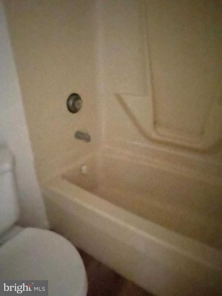 14919 Enterprise Ln - Photo 6 of 10