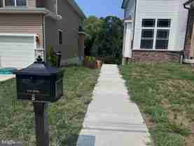 530 N 3rd St #B - Photo 1 of 1