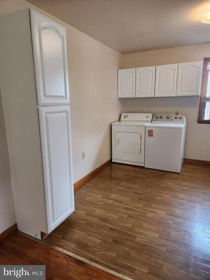 23 C St #3 - Photo 4 of 10