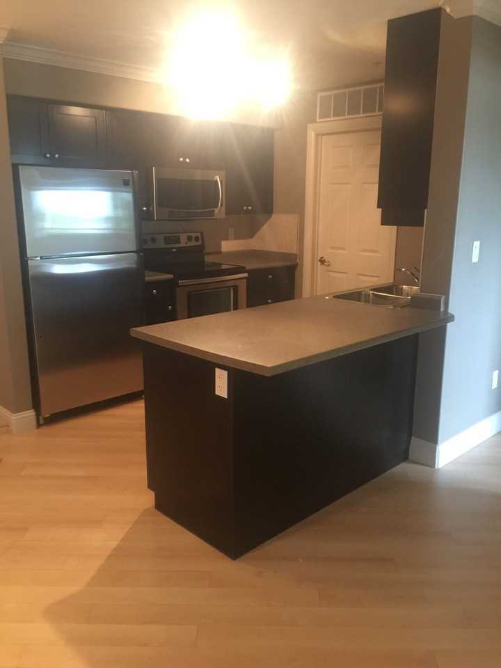 14608 Pallisades Pointe Villas - Photo 4 of 17