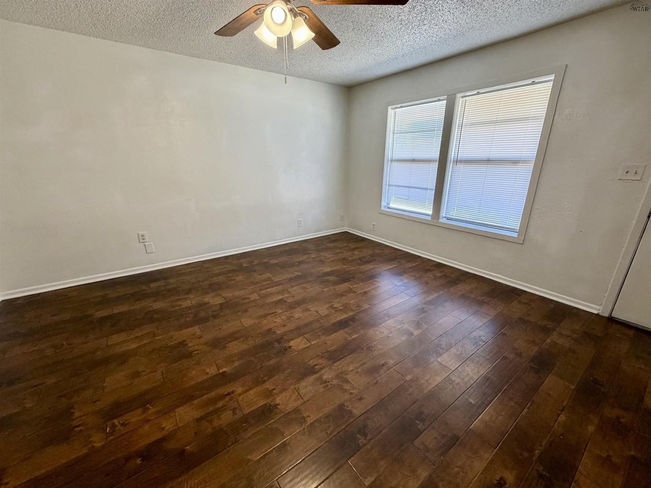 3017 Mcgaha Ave - Photo 2 of 16