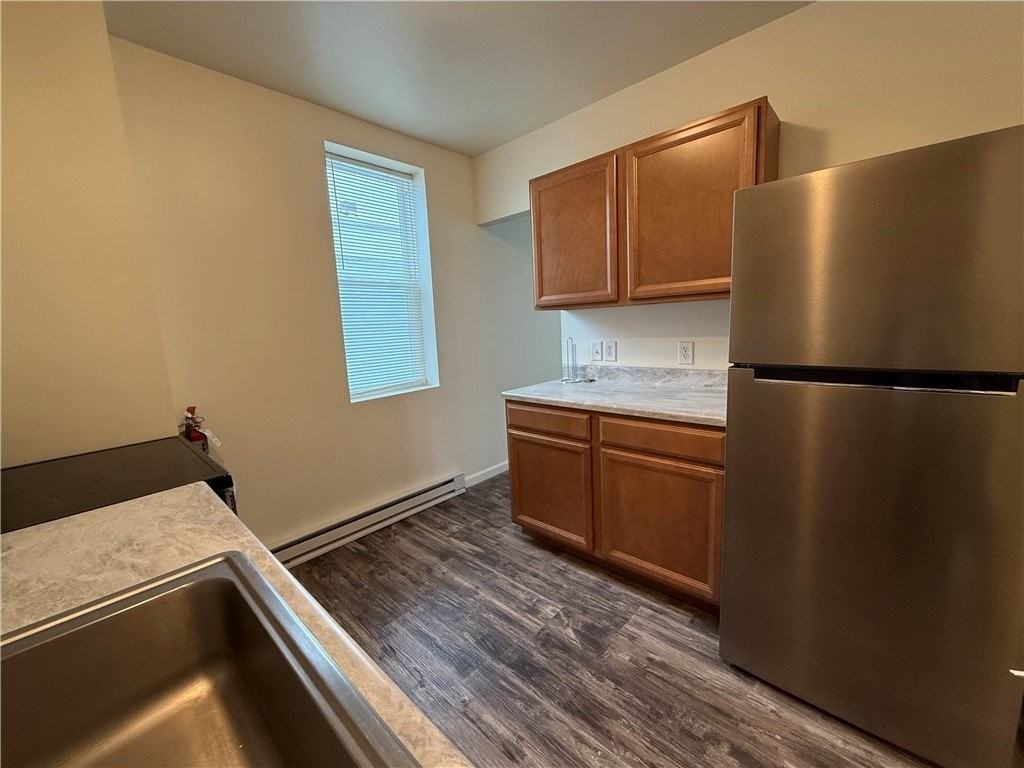 571 Kendall Ave #575 - Photo 6 of 17