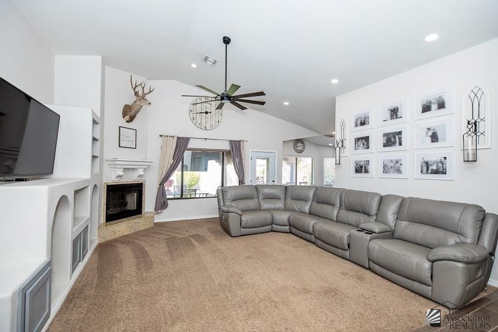10772 S Avenida Primavera - Photo 5 of 30