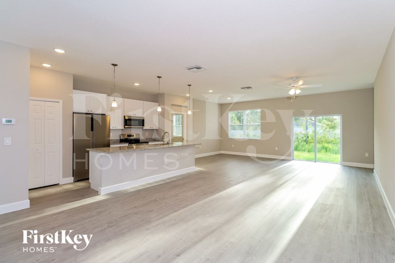 2950 Tolman Ave Se - Photo 2 of 16