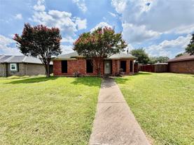 3205 Bryan St - Photo 1 of 1