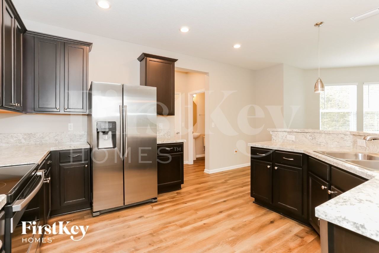 12680 Sheffield Walk Ln - Photo 6 of 15