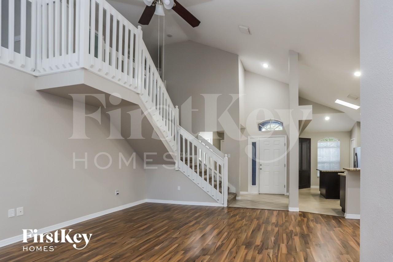 616 Sunset Beach Ct - Photo 2 of 15