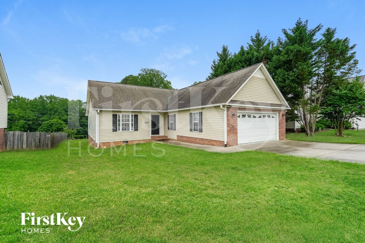 4767 Audrey Dr - Photo 2 of 16
