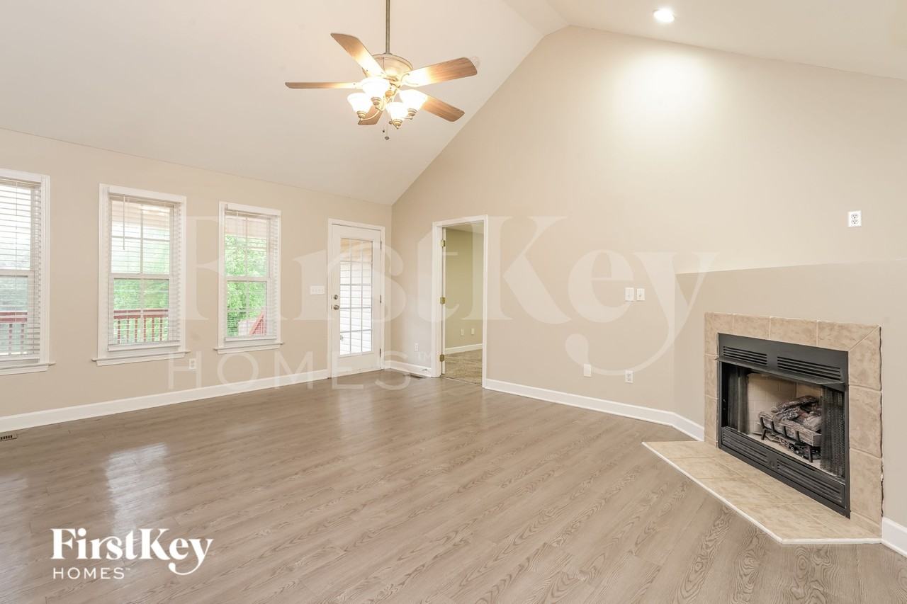 4767 Audrey Dr - Photo 3 of 16