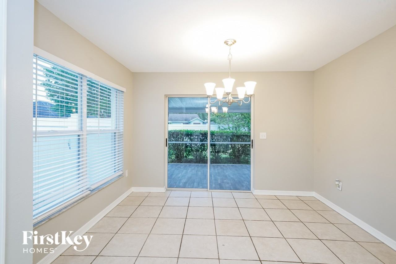 28807 Skyglade Pl - Photo 3 of 15