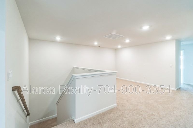 7871 Iron Rd - Photo 6 of 22