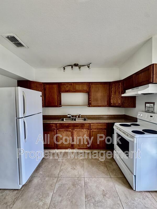 2415 S Crystal Lake Dr - Photo 6 of 16