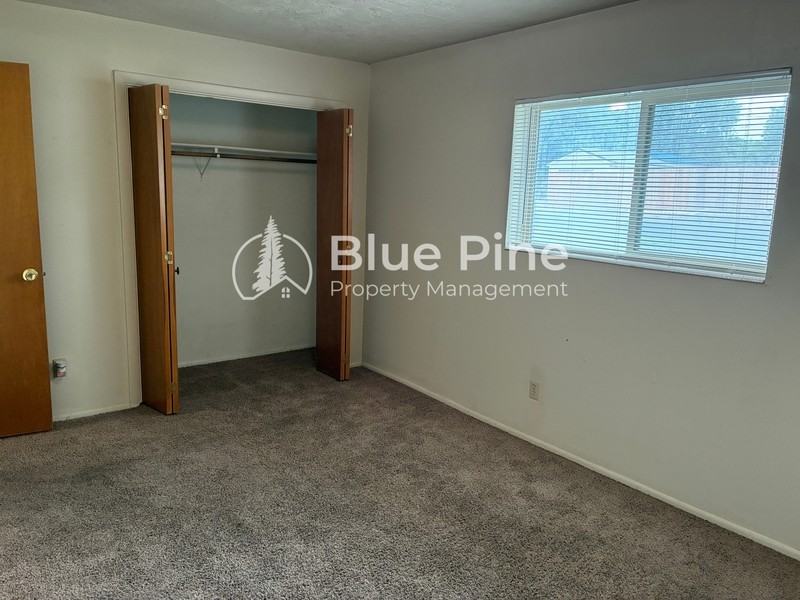 1680 Calkins Ave #3 - Photo 5 of 7
