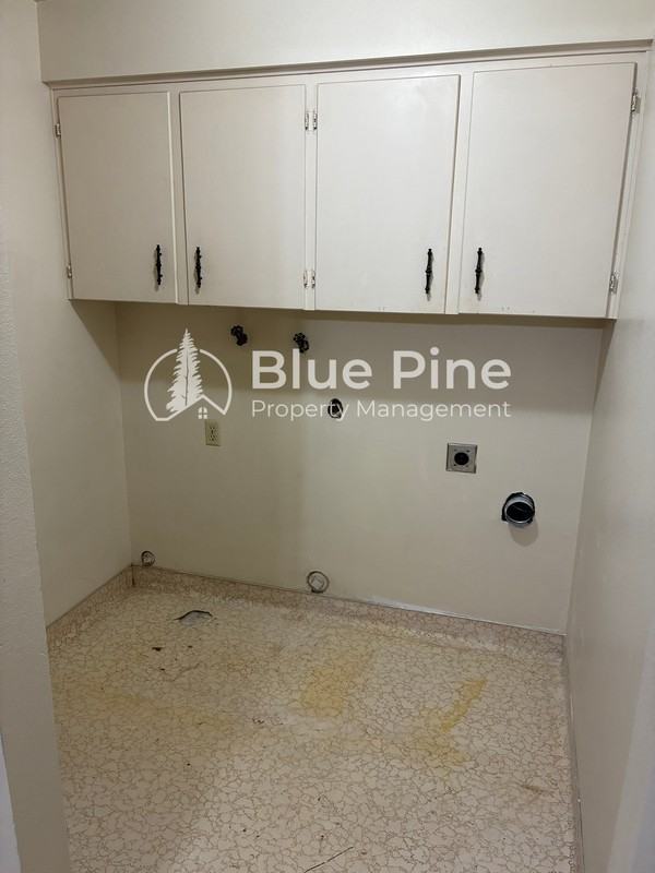 1680 Calkins Ave #3 - Photo 7 of 7