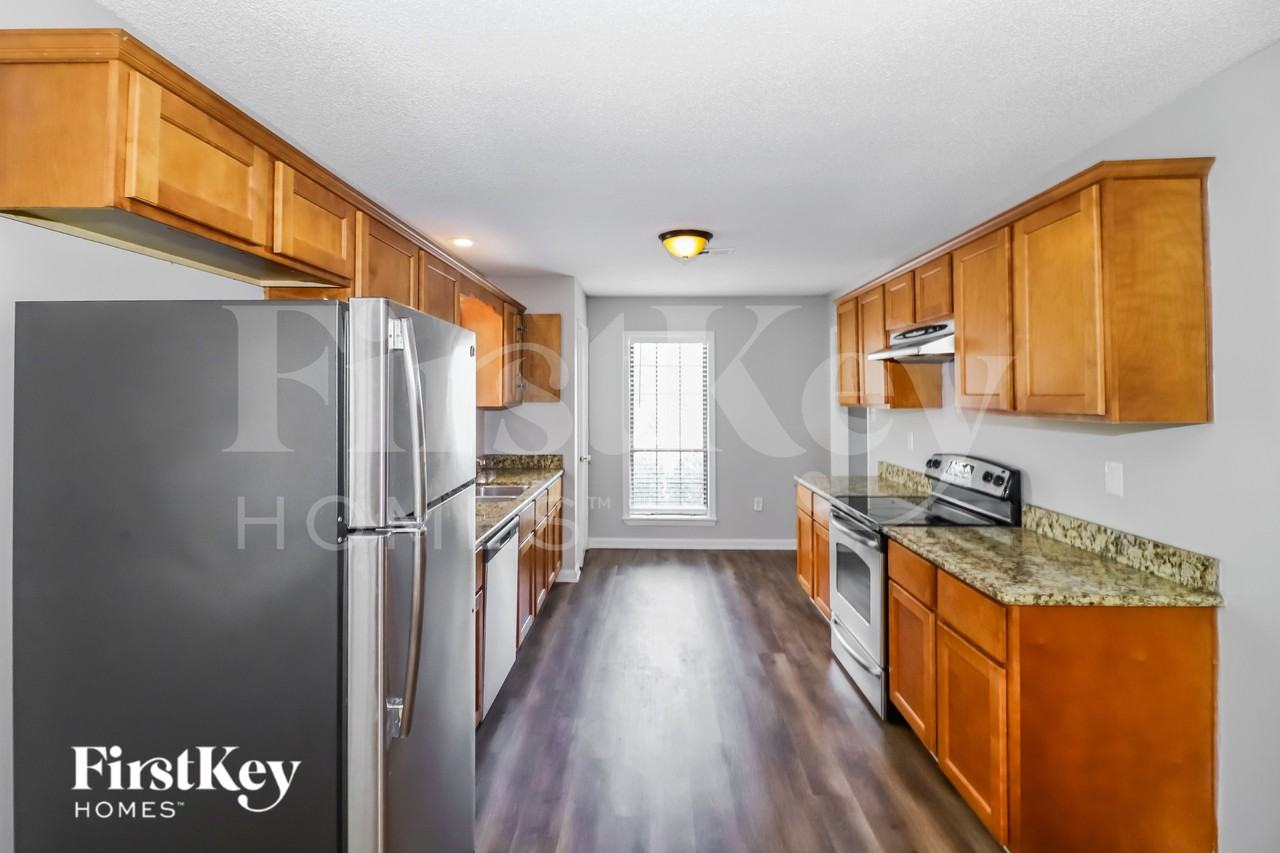 7177 Lamesa Ln - Photo 6 of 15