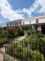 1910 D St Ne - Photo 1 of 1