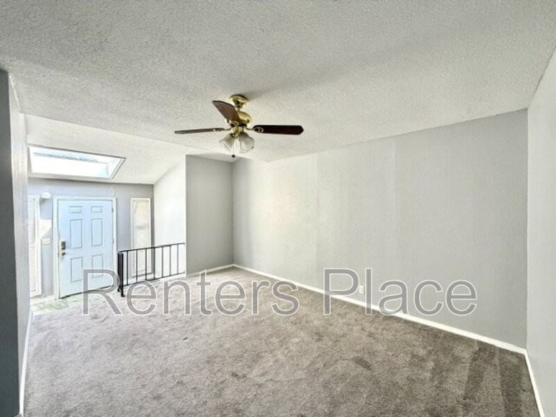 1436 E 38th St #B - Photo 4 of 13