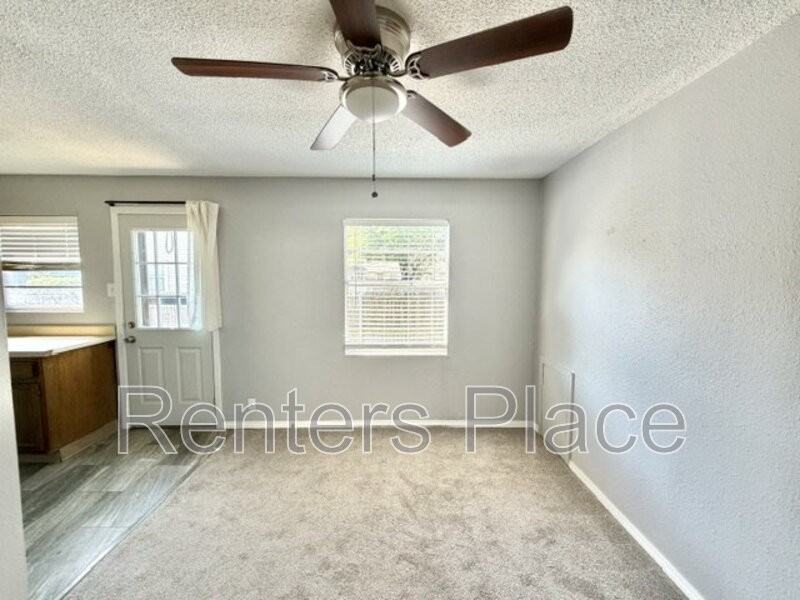 1436 E 38th St #B - Photo 5 of 13