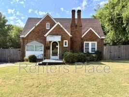 featured image of 2233 N Denver Blvd