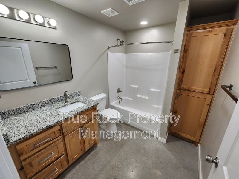 13760 County Road 3614 - Photo 7 of 11