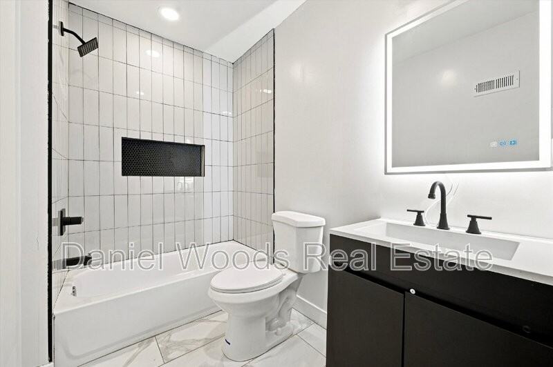 944 W Lycoming St - Photo 6 of 12