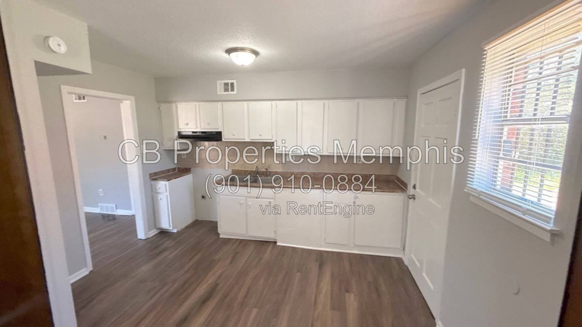 5655 Myers Rd - Photo 2 of 10