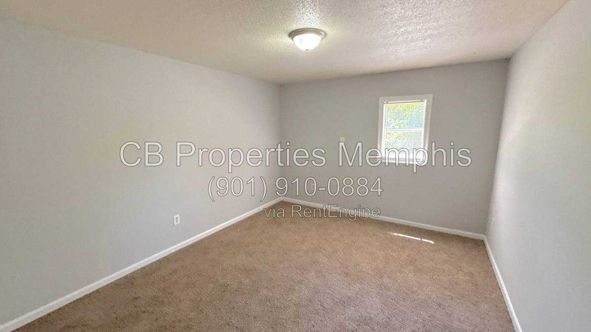 5655 Myers Rd - Photo 4 of 10