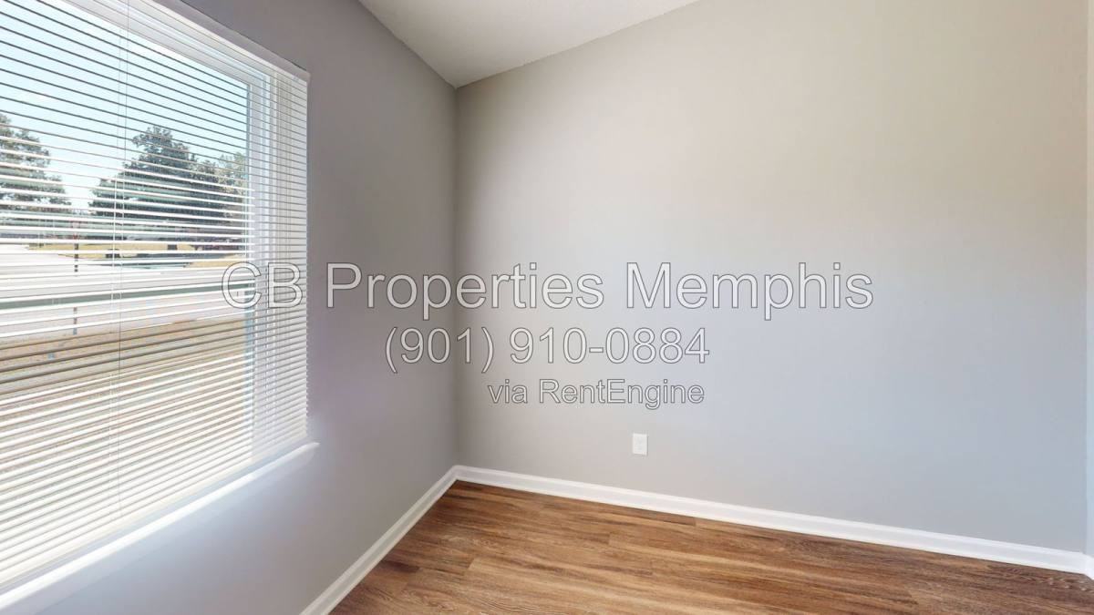 938 Bramblewood Ln - Photo 6 of 10