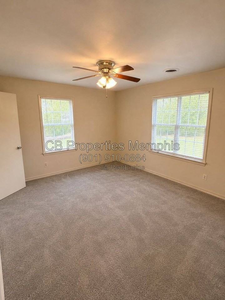 2806 Scotland Rd - Photo 5 of 9