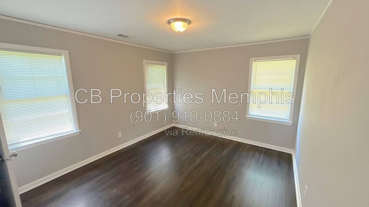 1570 Jay Cv - Photo 4 of 10