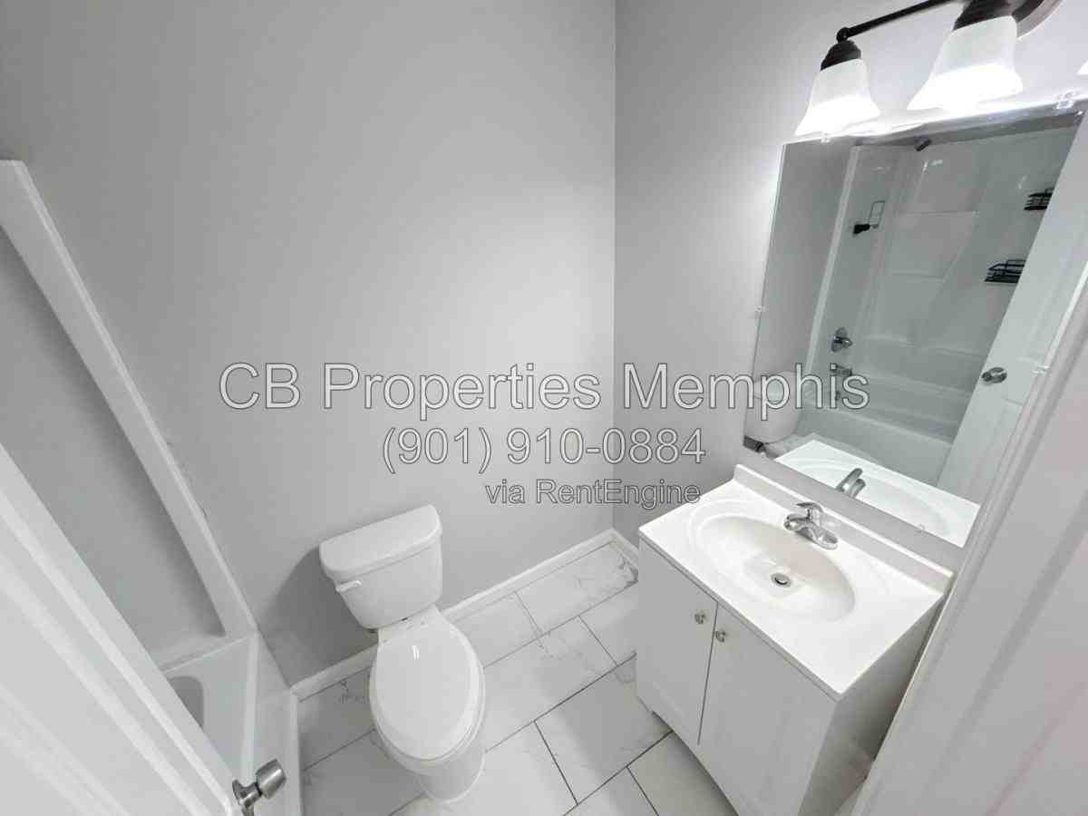 3825 Glenburee St - Photo 7 of 10