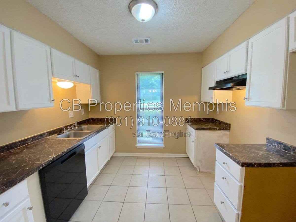 6930 Autumnhill Ln - Photo 2 of 10
