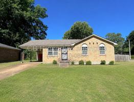 featured image of 4811 Bradford Dr