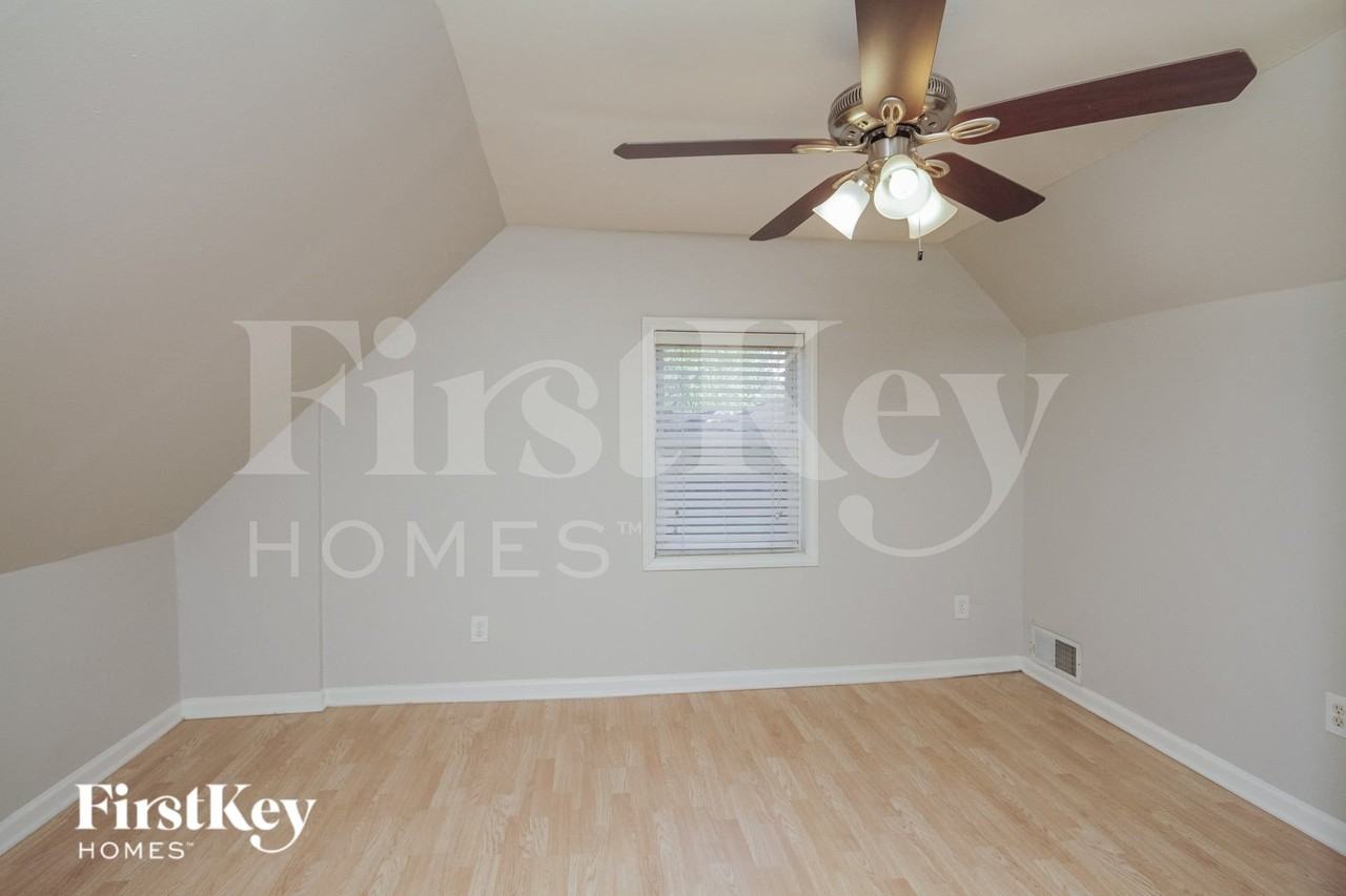 15006 Avers Ave - Photo 7 of 15