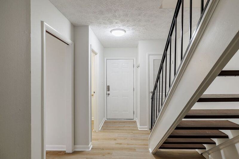134 Fernbanks Ct - Photo 3 of 29