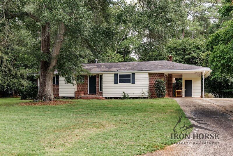 160 Harold Dr - Photo 2 of 31