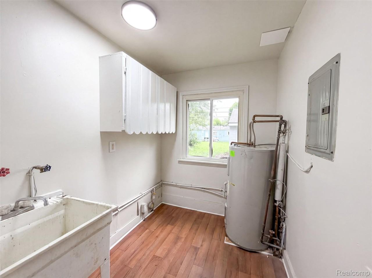 11268 Maxwell Ave #HOME - Photo 6 of 15