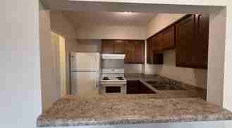 1333 W Fairview Ave #3H - Photo 1 of 1