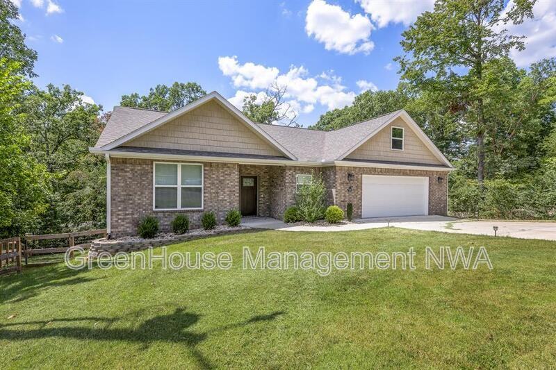 6 Lyneham Ln #6LYN - Photo 2 of 21