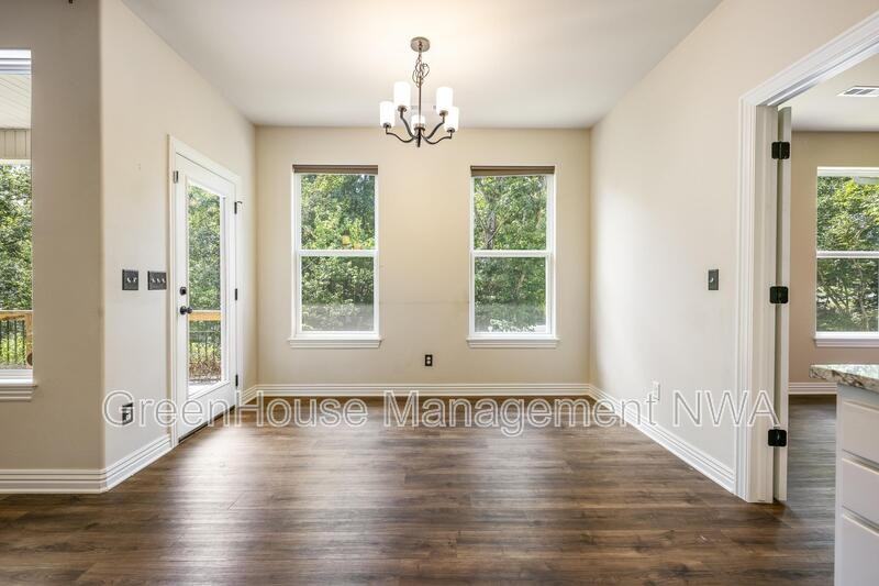 6 Lyneham Ln #6LYN - Photo 6 of 21