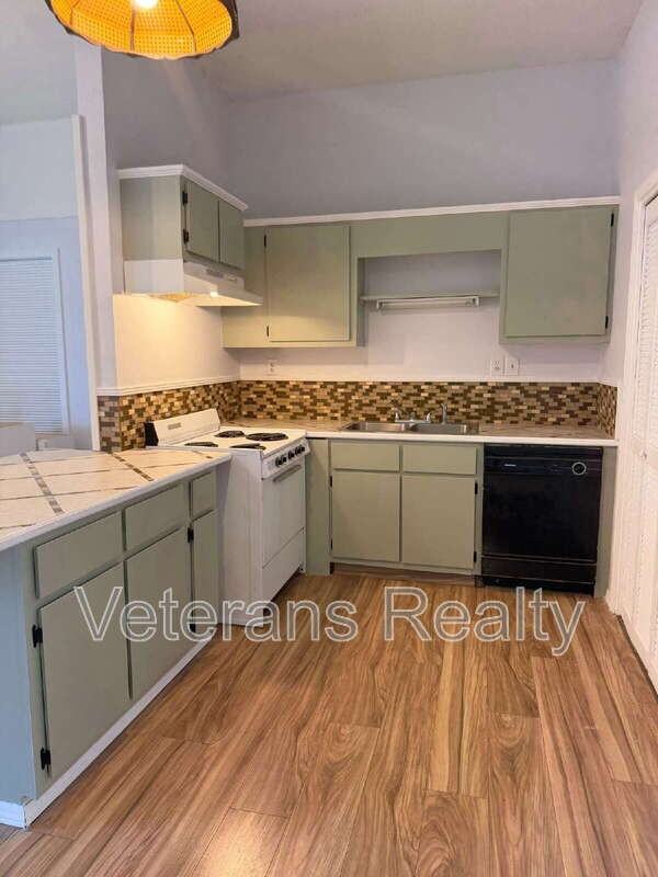 18024 Bert St #B - Photo 2 of 8