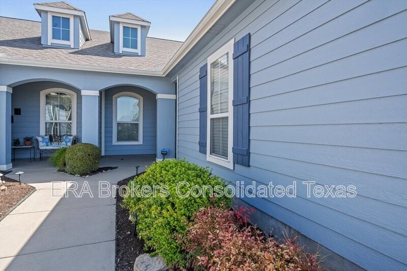 118 Portsmouth Dr - Photo 4 of 25