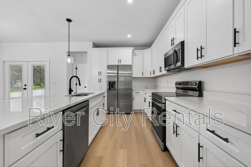 9281 Dolphin St - Photo 6 of 24