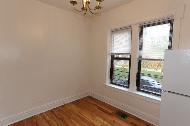 3827 N Fremont St #1E - Photo 7 of 18
