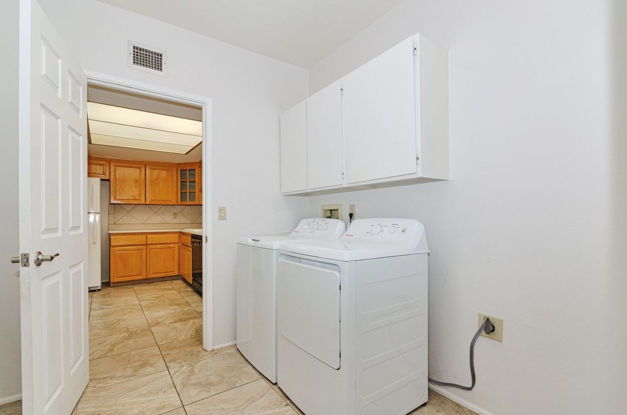 5342 N Camino De La Culebra - Photo 7 of 14