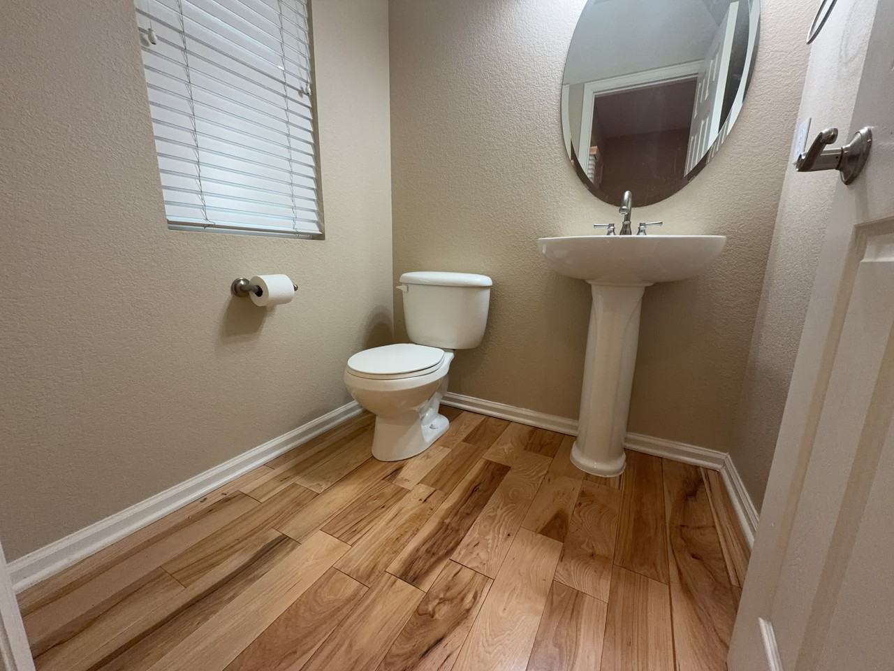 2520 Sierra Springs Dr - Photo 6 of 15
