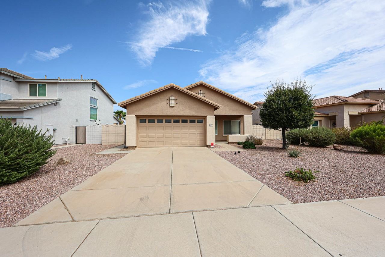 3752 E Woodside Way - Photo 3 of 37