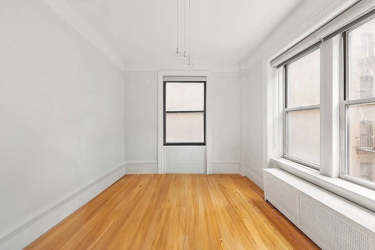 504 W 110th St - Photo 5 of 5