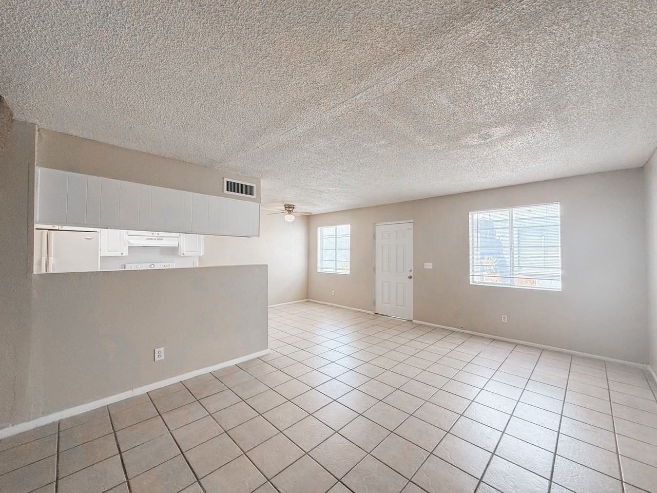 2625 W Ocotillo Rd #2 - Photo 7 of 17