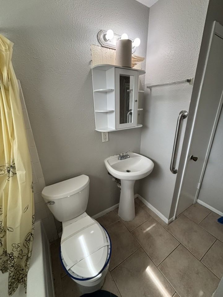 10117 N Aster Ave - Photo 7 of 11